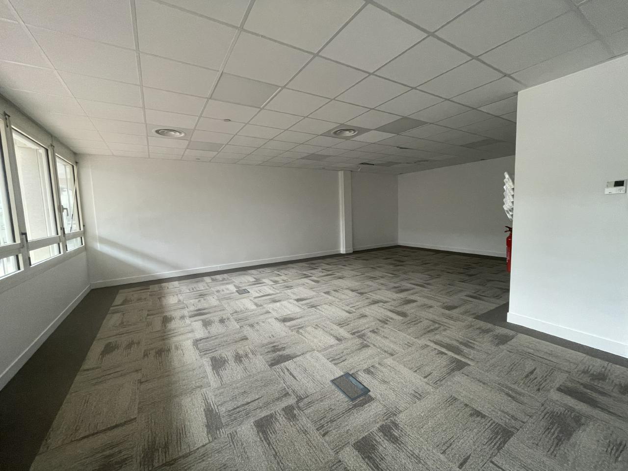 Bureau Biot 3574m² Location bureau Biot Alpes-Maritimes OLBUR2115386 10